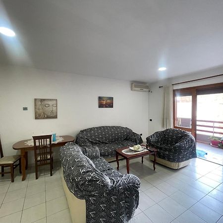 Gega Apartment Shkodër エクステリア 写真